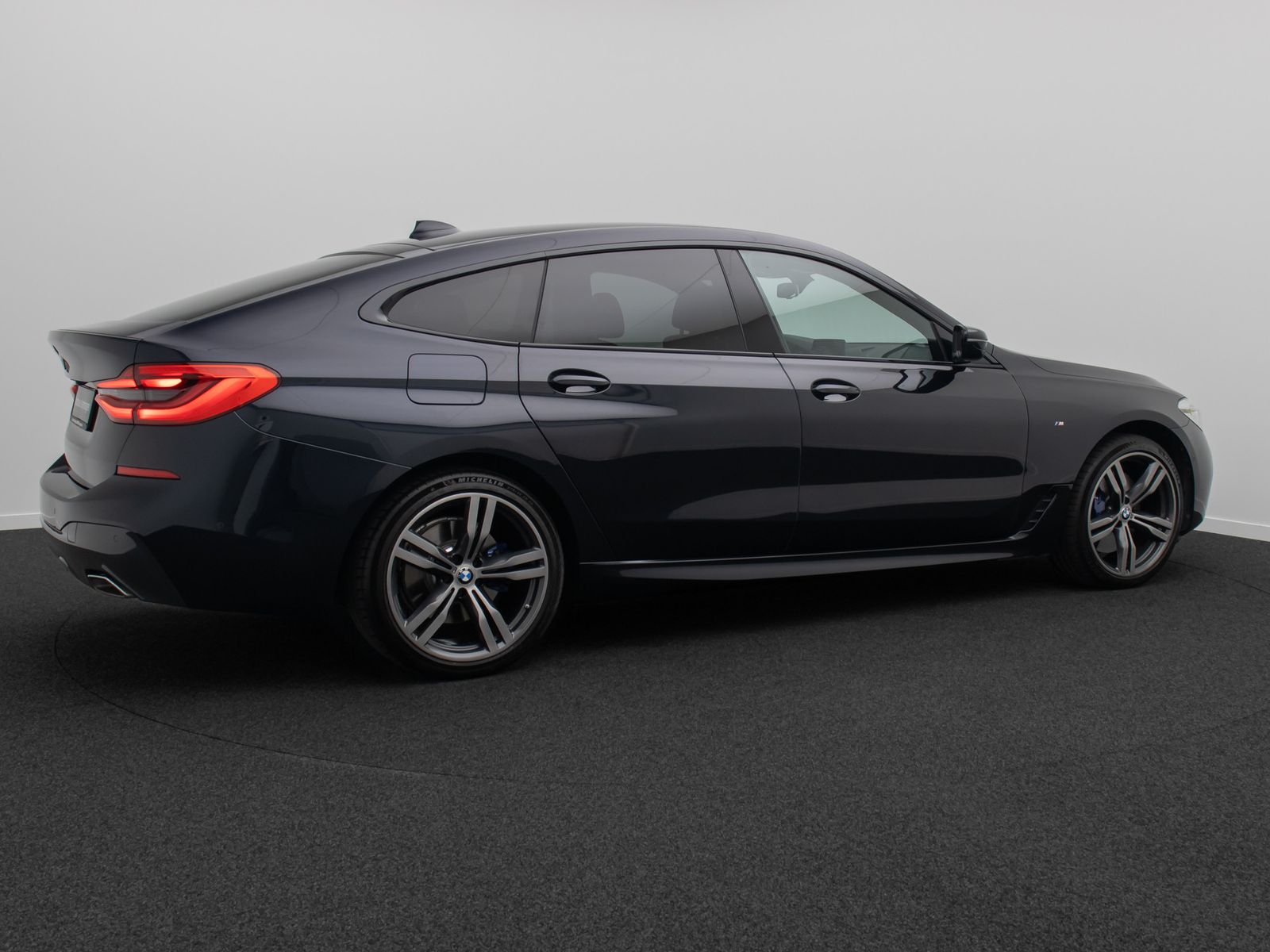 Fahrzeugabbildung BMW 640i Gran Turismo xD M Sport DAB HUD Kamera HiFi