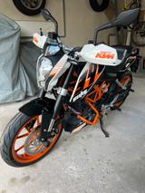 KTM Duke 390 - KTM DUKE 390