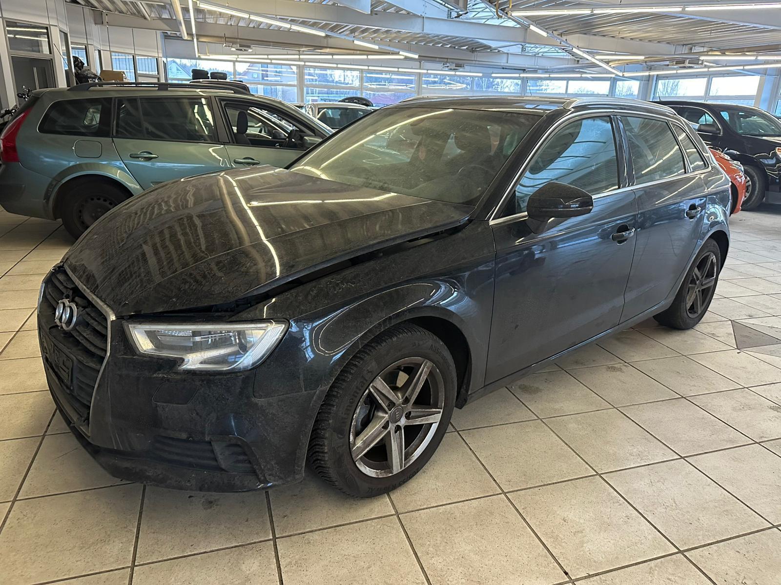 Audi A3 Sportback 1.4 TFSI°S-Tronic°110 KW°