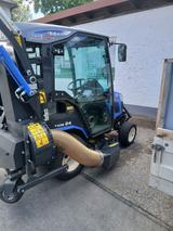 Iseki TXGS 24 AHL - Iseki Fronthydraulik