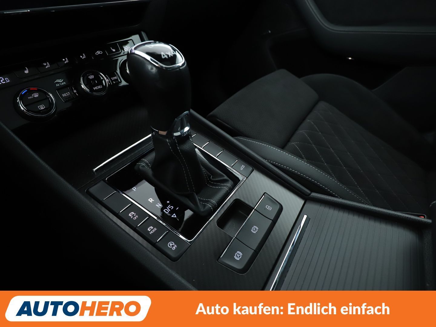 Skoda Superb 2.0 TDI SportLine 4x4 Aut.*NAVI*LED*ACC* foto 24