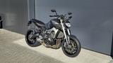 Yamaha MT-09 - ABS - 3.725 km - Akrapovic - Rizoma - YAMAHA R3