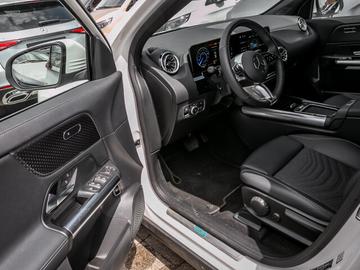 صورة 9 لـ 2025 Mercedes-BENZ EQA