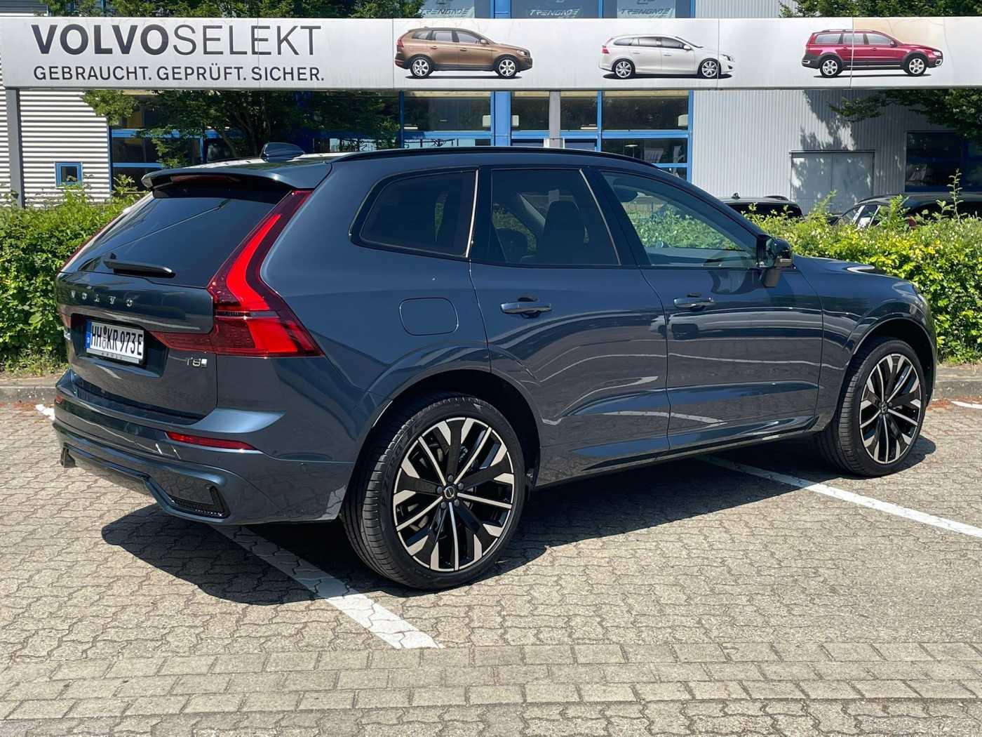 Volvo XC60 T8 AWD *FACELIFT* Ultra Dark*B&W*HUD*360° V