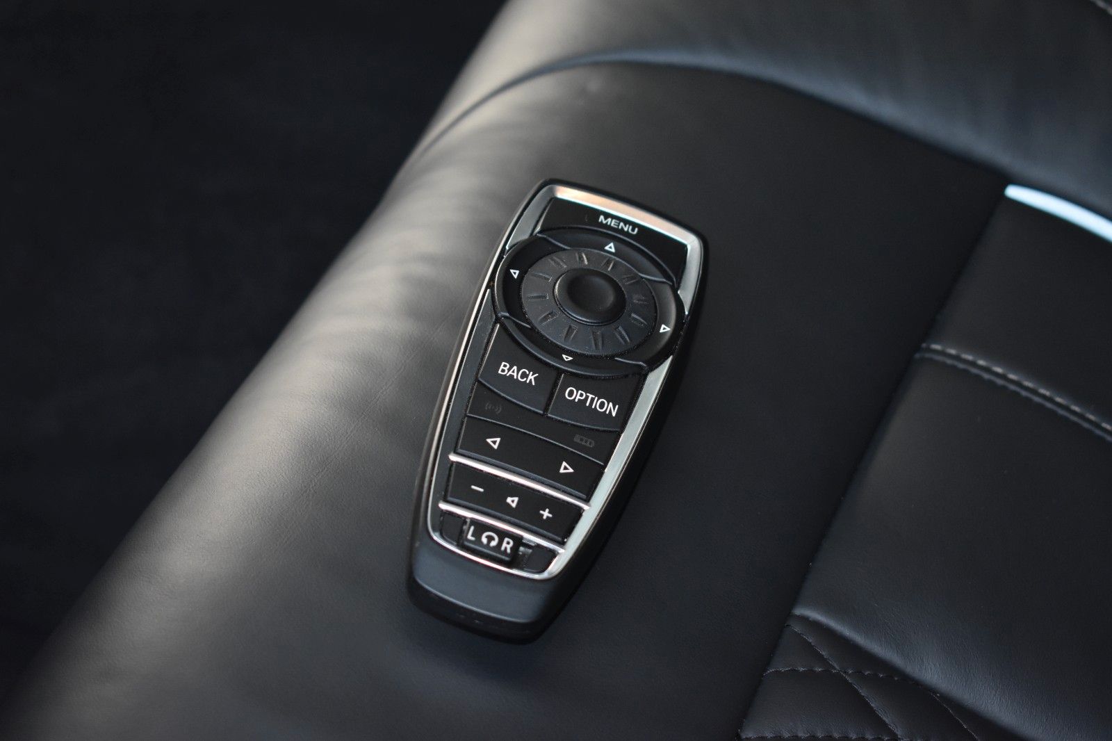 Fahrzeugabbildung BMW 630d GT xDrive Luxury Inegral Massage B&W Pan TV