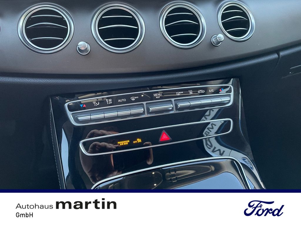 Fahrzeugabbildung Mercedes-Benz E 220 d PDC BT SHZ PTS 360° NAVI STANDHEIZUNG