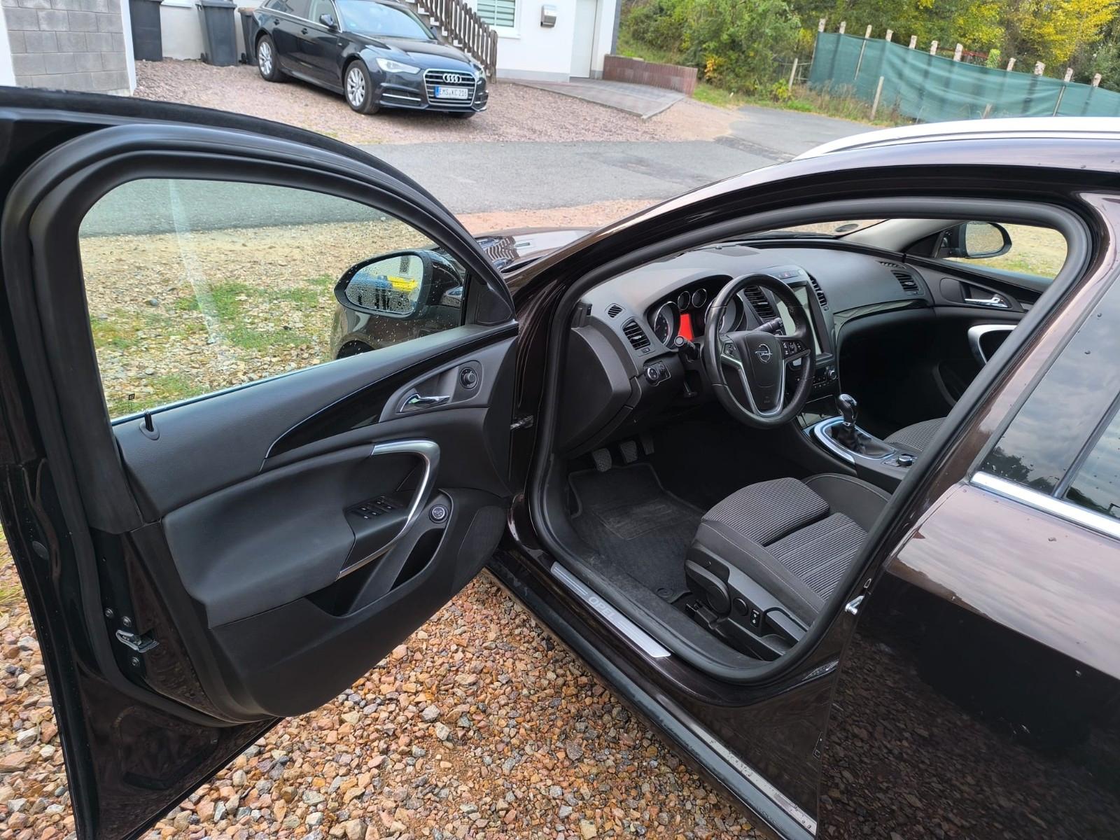 Opel Insignia 2012 — photo 5