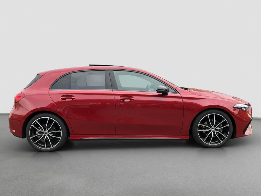Fahrzeugabbildung Mercedes-Benz A 180 AMG*NIGHT*PANO*MULTIB*AHK*KAM*LENKR.-HEIZ