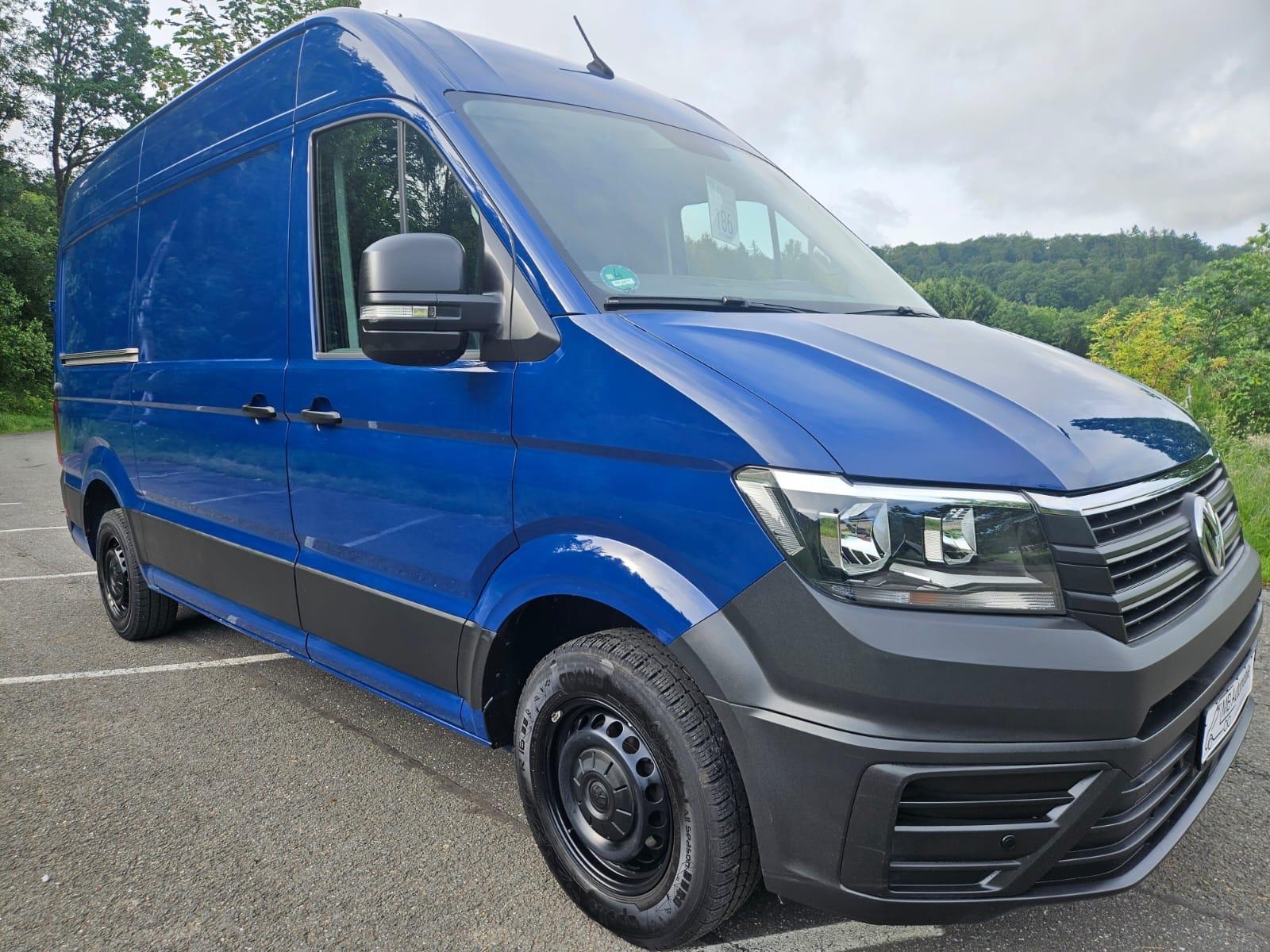 Volkswagen Crafter Kasten 35 MR HD AHK SHZ PDC Klima