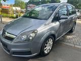 Opel Zafira B Innovation - Opel Zafira aus 2008 mit Diesel-Antrieb