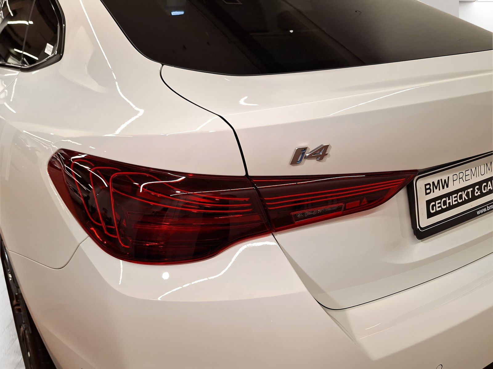 BMW i4 - Bild 10