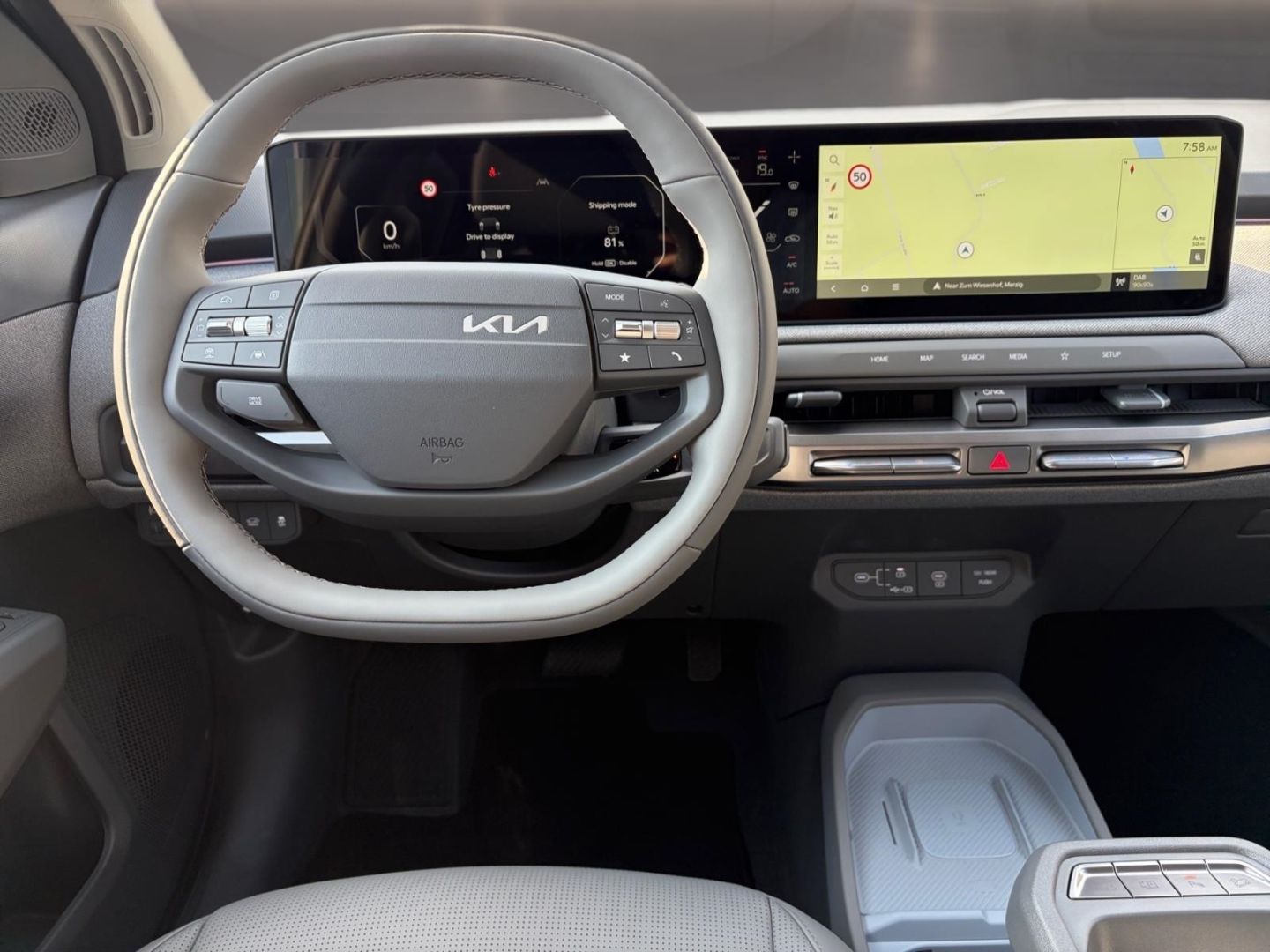 Fahrzeugabbildung Kia EV3 150 kW Earth Navi Digitales Cockpit Soundsys