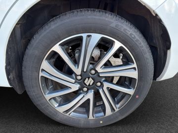 Fotografie 15 des Suzuki Swift Comfort+