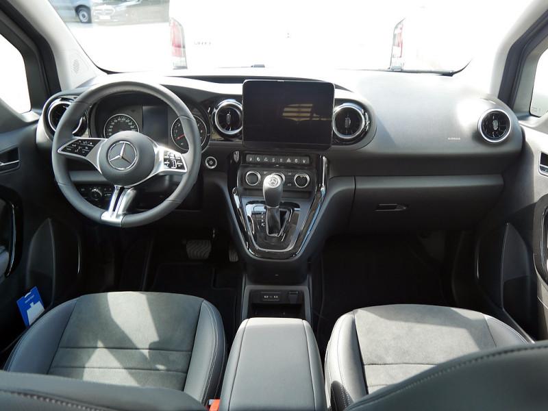 Mercedes-Benz T 180 PROGRESSIVE NAVI AUTOMATIK LED KAMERA 7SIT