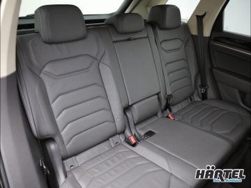 Volkswagen Touareg - 8