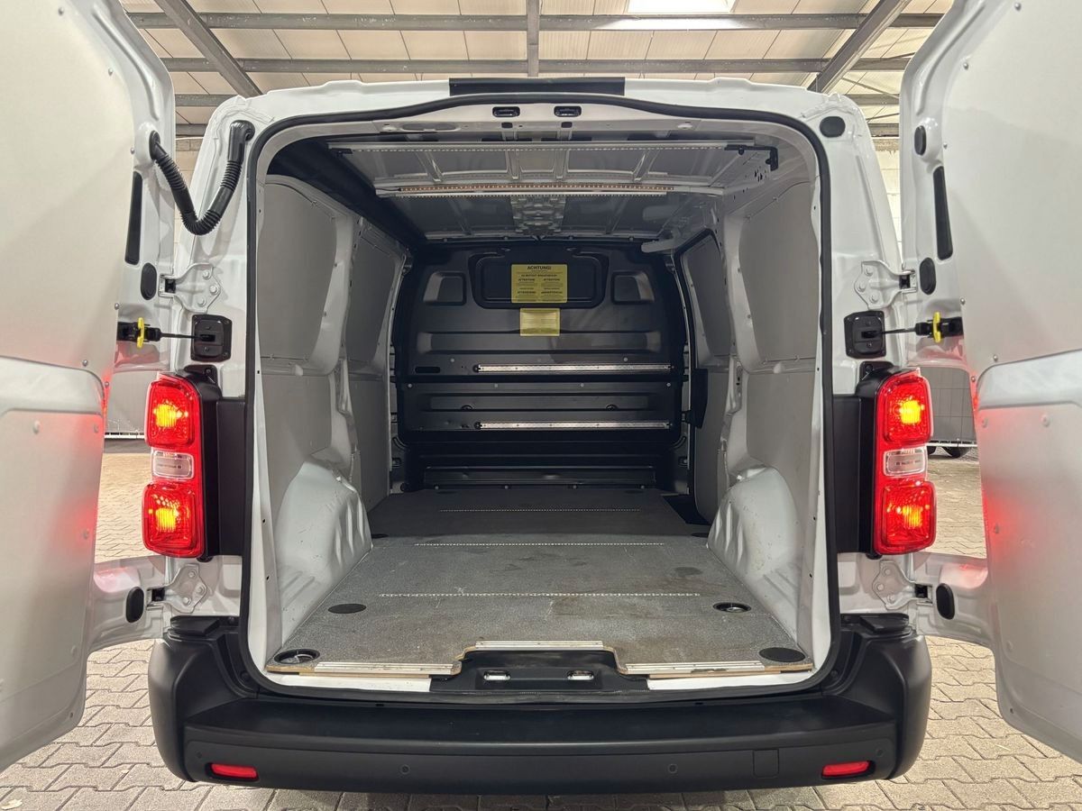 Fahrzeugabbildung Opel Vivaro 2.0 D Edition L3#Klima#Navi#Carplay