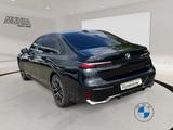 BMW 740d xDrive M Sport Massagesitze Pano Sthzg. - BMW 7er Reihe in Duisburg