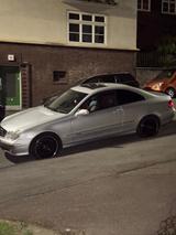 Mercedes-Benz Mercedes- Benz  CLK 200 Kompressor| 136000... - Mercedes-Benz CLK 200 in Wuppertal
