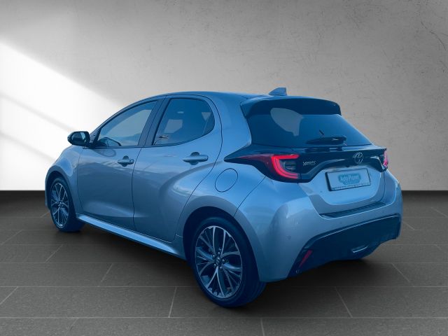 Toyota Yaris 1.5 Style *2xPDC*ACC*CAM*DAB*LED*NAV*SHZ*