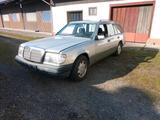Mercedes-Benz 300t 300tdt w124 w124t - Mercedes-Benz E 300: 300td