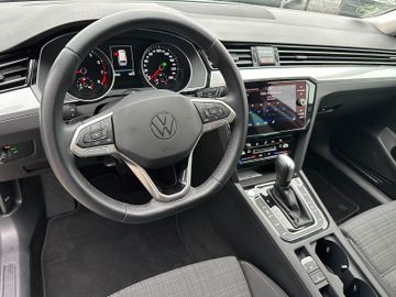 Fahrzeugabbildung Volkswagen Passat  1.5 TSI Business Comfortline