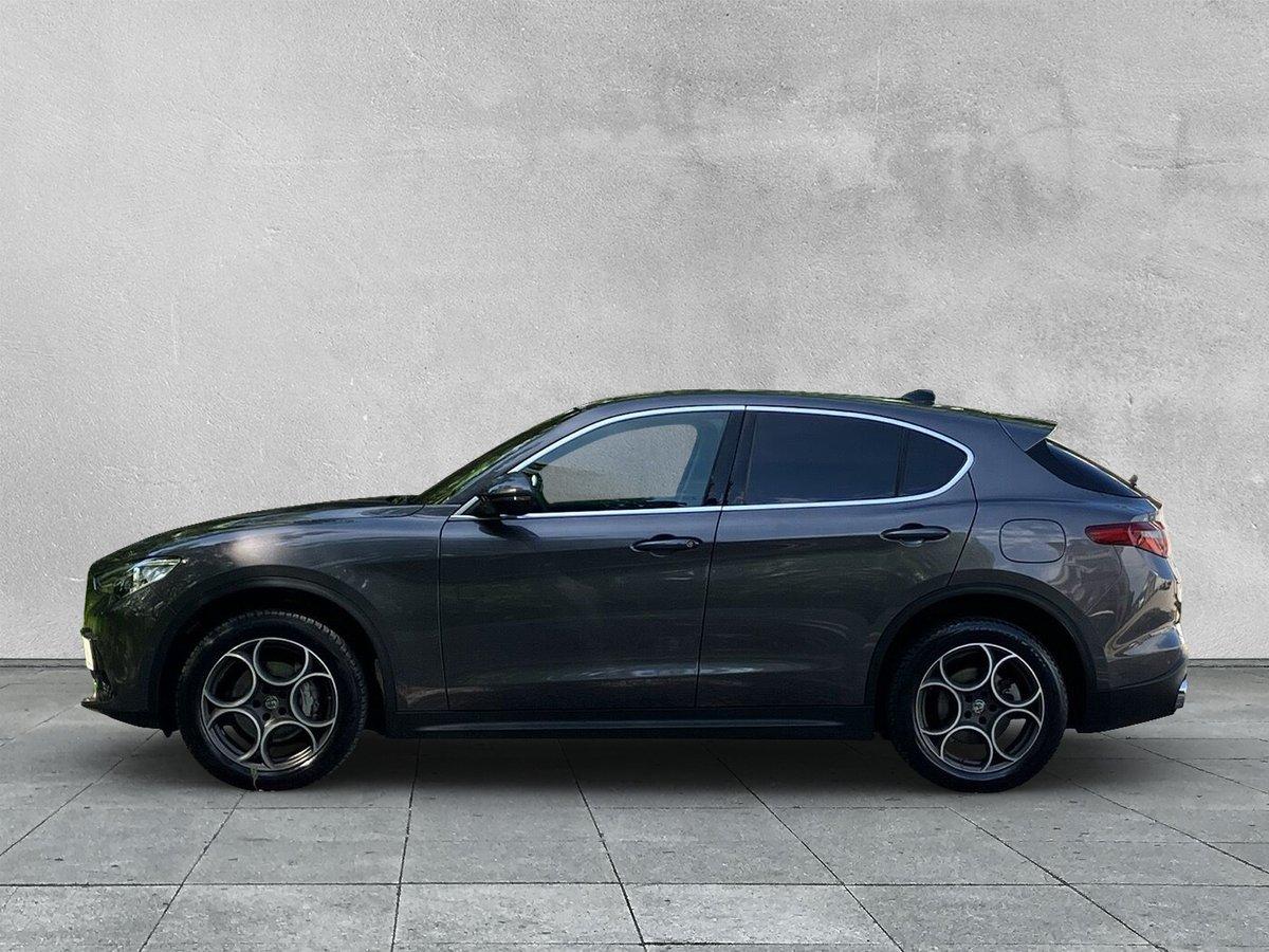 Alfa Romeo Stelvio 2.0 Tubro 16V SUPER Q4 AHK+ACC+PDC+SHZ