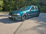 BMW bmw 320i touring E36 - BMW 320: Kombi, E36 320i
