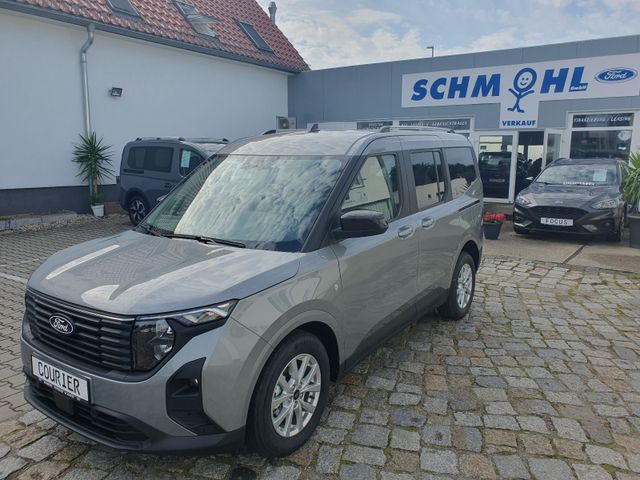 Ford Tourneo Courier Titanium  SOFORT