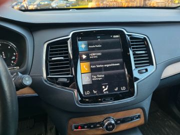 Volvo XC90 - 12