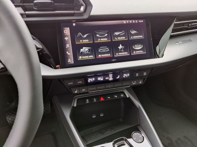 A3 Sportback 30 TFSI S tronic LED Sportsitze
