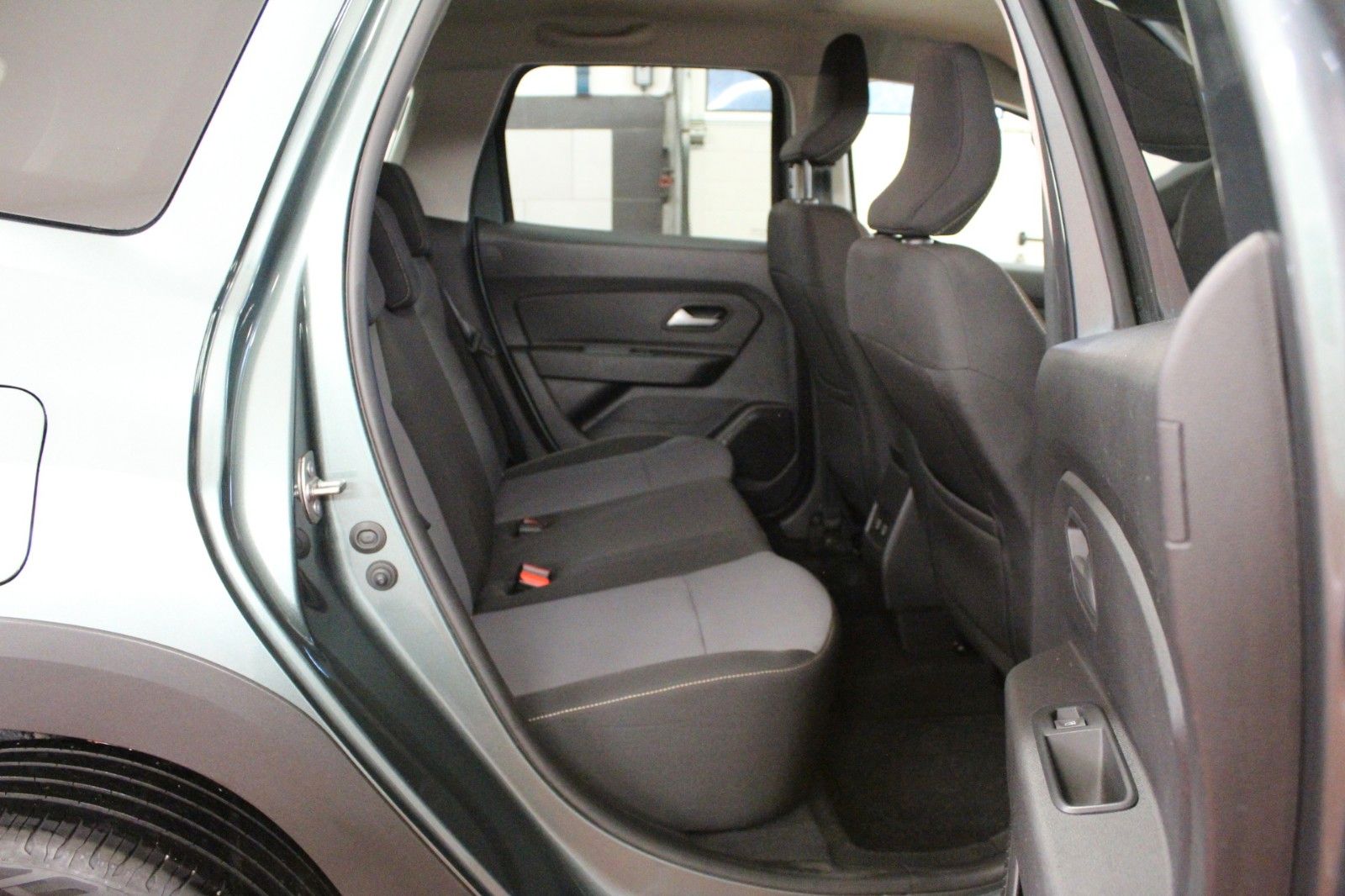 Fahrzeugabbildung Dacia Duster TCe130 Extreme *Navi*Sitzhzg**360 Grad