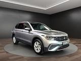 Volkswagen Tiguan Allspace Life 2.0 TDI*ACC*NAV*CAM*AHK*LED - Volkswagen Tiguan Allspace aus 2025