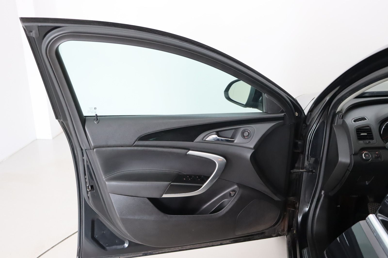 Fahrzeugabbildung Opel Insignia A Sports Tourer Innovation 4x4