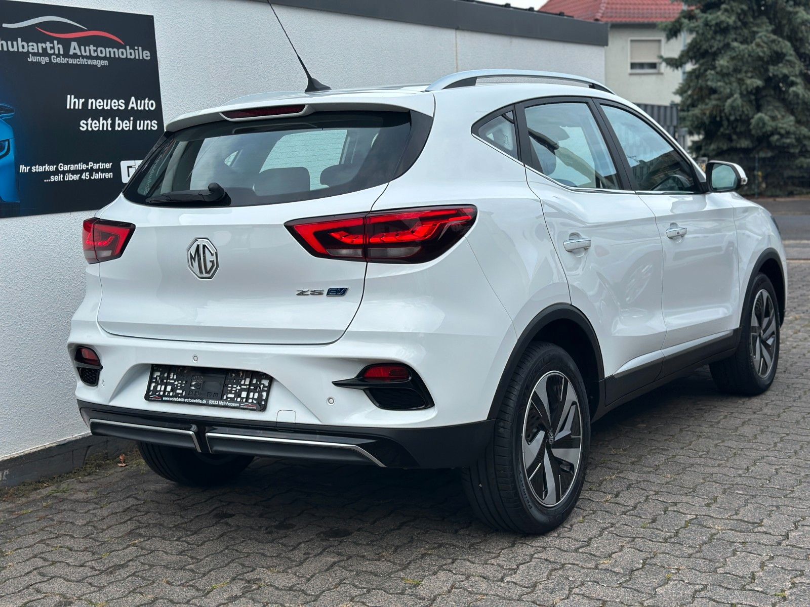 MG ZS