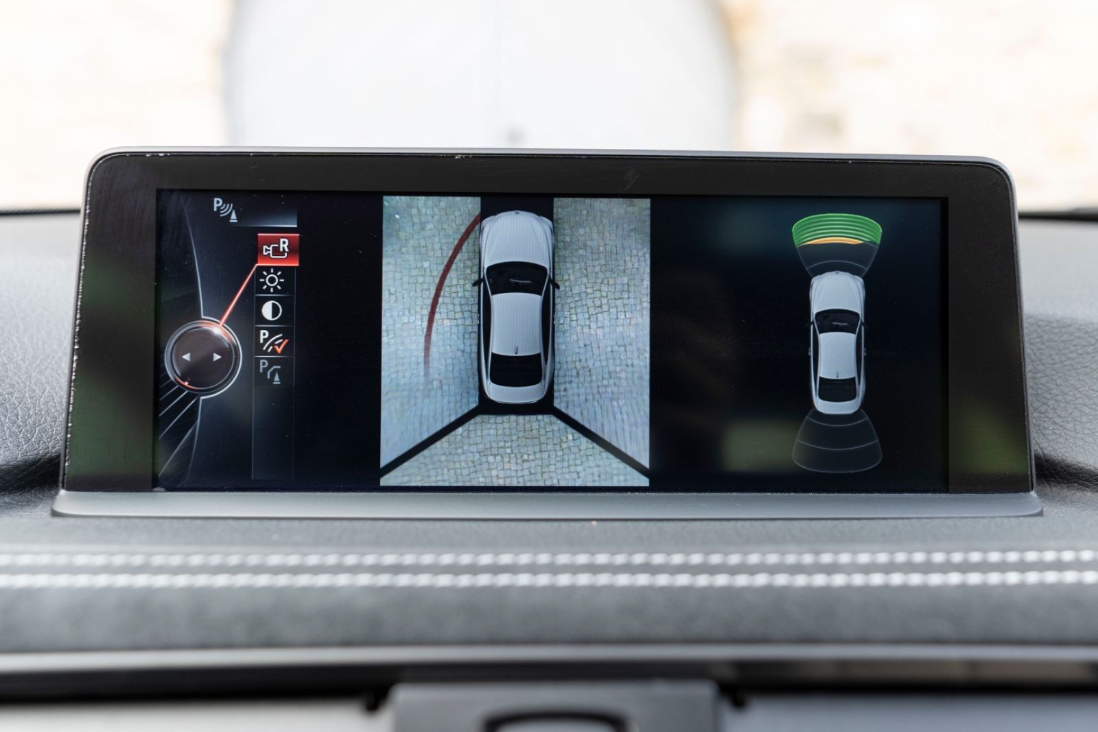 Fahrzeugabbildung BMW 435IX Coupe M-PERFORMANCE H&K HUD KAM NAV ALC