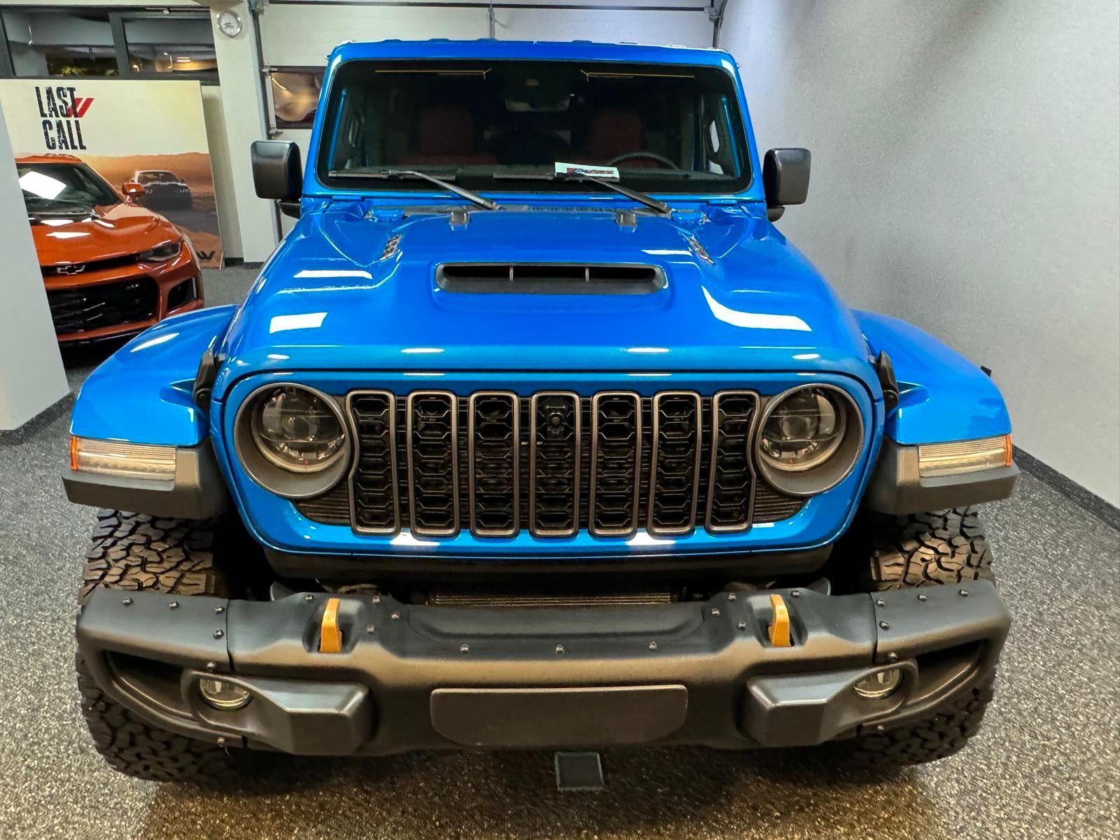 Fahrzeugabbildung Jeep RUBICON 392-6.4L HEMI V8-RECON 35"-STEEL BUMPER