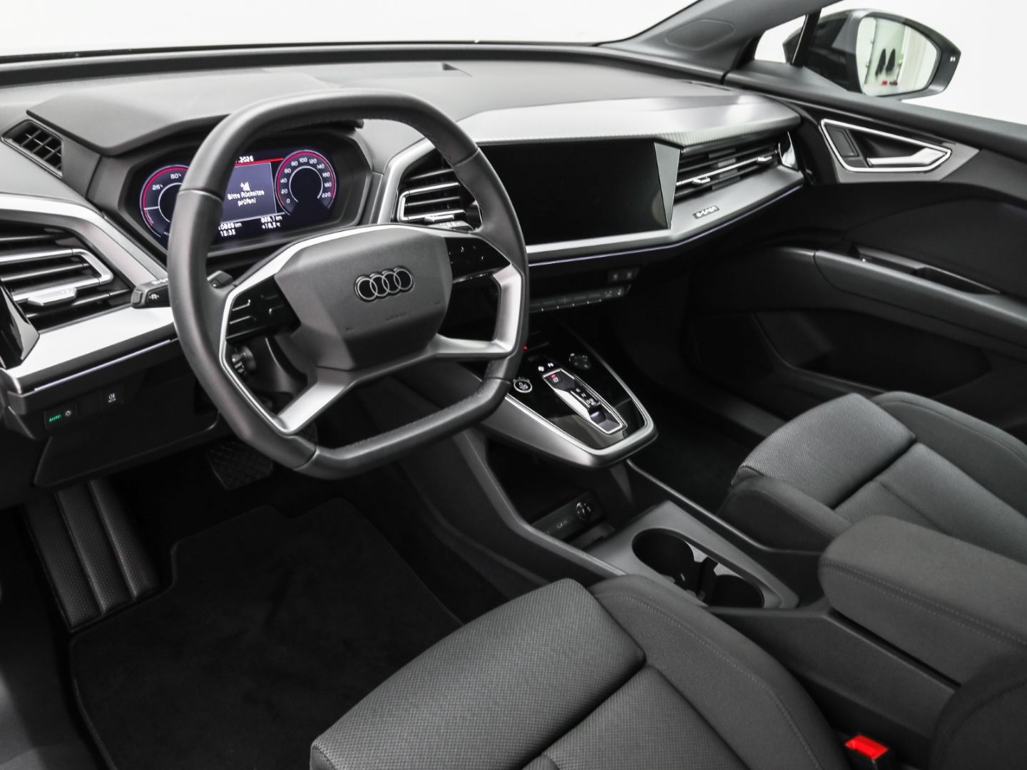 Audi Q4 - Bild 17