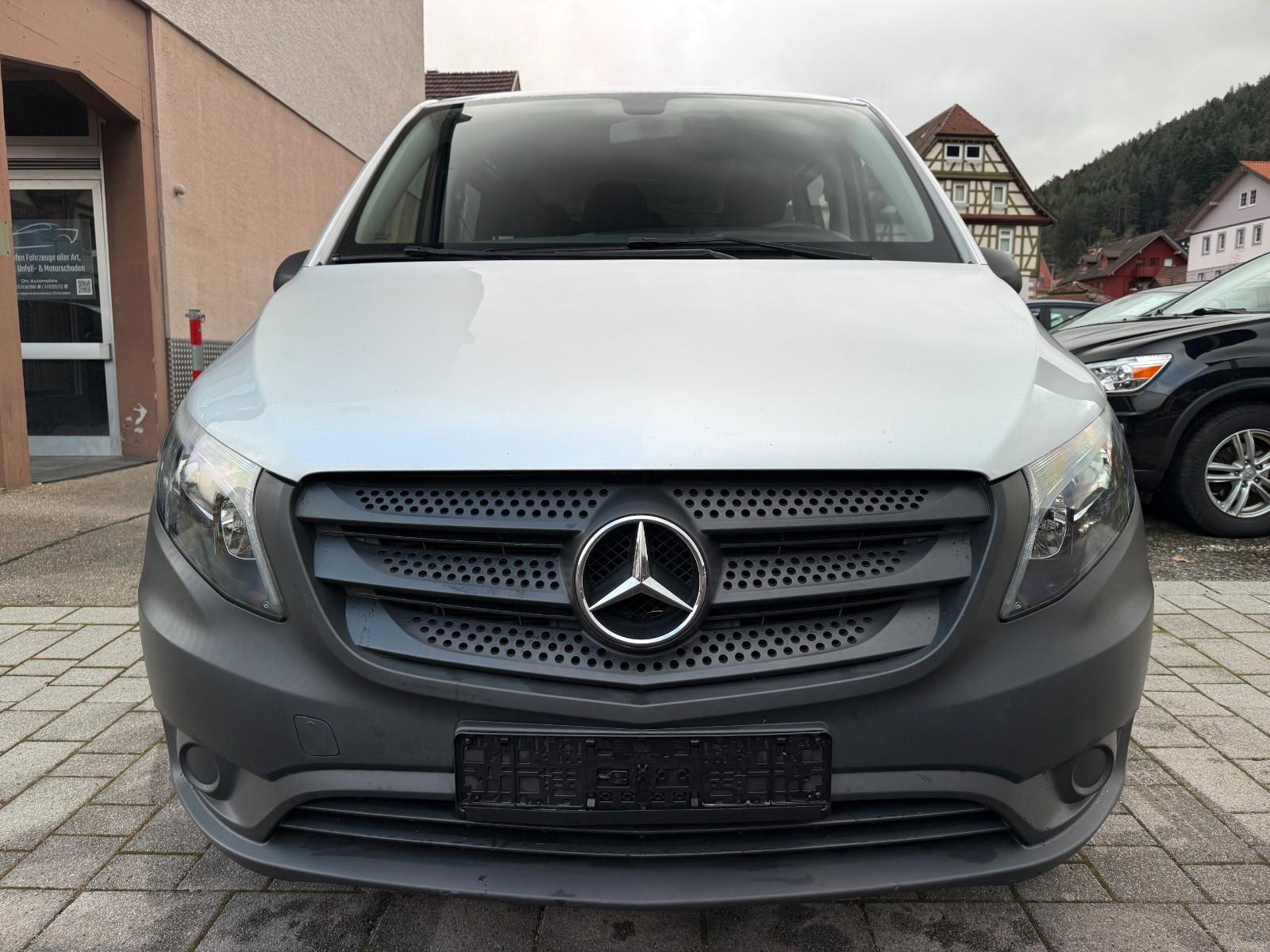Mercedes-Benz Vito Tourer 114 CDI lang FWD *9-Sitzer & Navi*