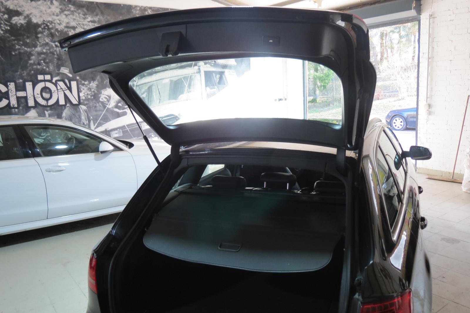 Audi A4 2011 — photo 13