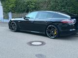 Porsche Panamera  3,6 turbo Optik - Porsche Panamera aus 2011: Turbo