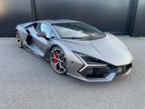 Lamborghini Revuelto AD PERSONAM CARBON SOUNDSYSTEM LP 665K - graue Lamborghini Revuelto
