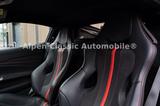 Ferrari F8 Tributo Lift P.-Display Carbon - graue Ferrari F8