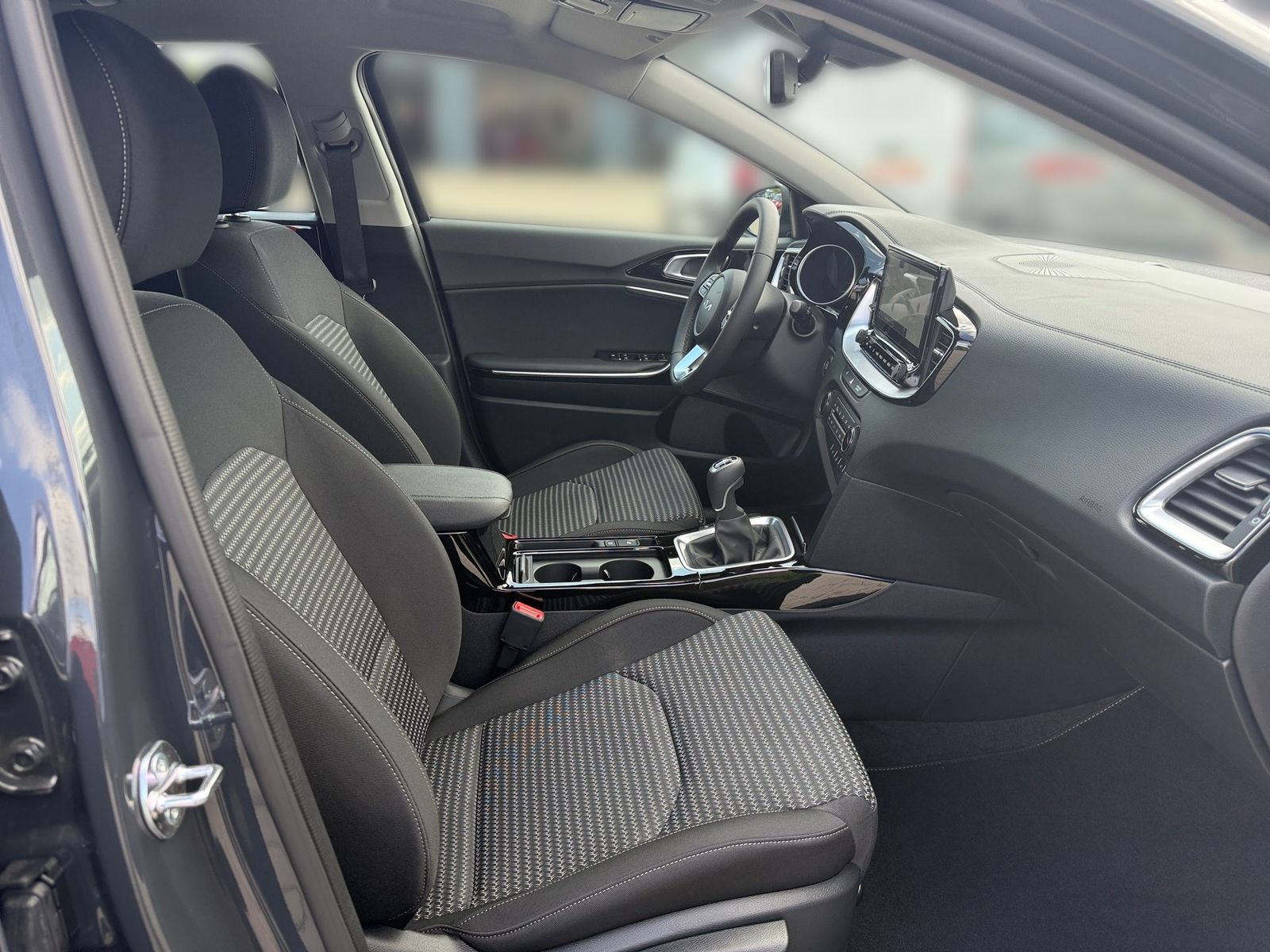 Fahrzeugabbildung Kia Ceed 1.0 T-GDI 100 Ultimate