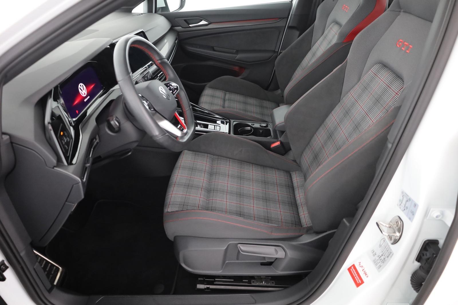 Volkswagen Golf VIII 2.0 GTI DSG LED Navi Winterpaket DAB, миниатюра 22