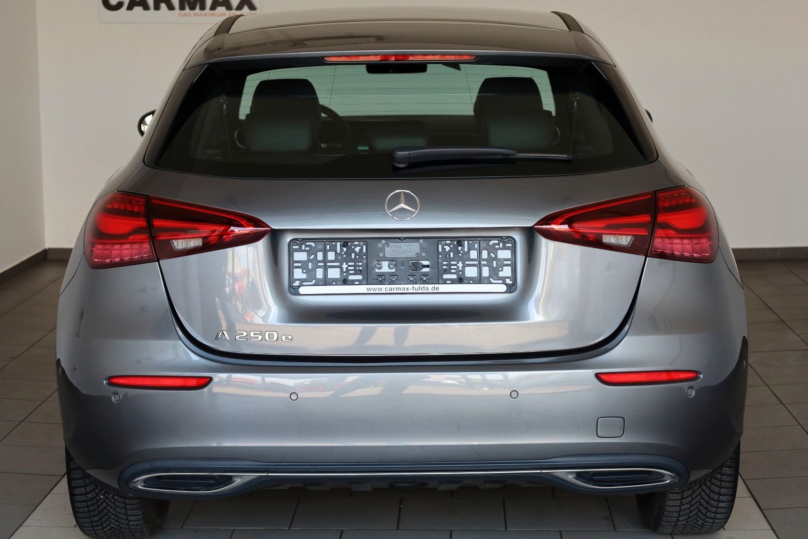 Fahrzeugabbildung Mercedes-Benz A 250 e, Progressive, Leder,Navi,LED,SH,Facelift