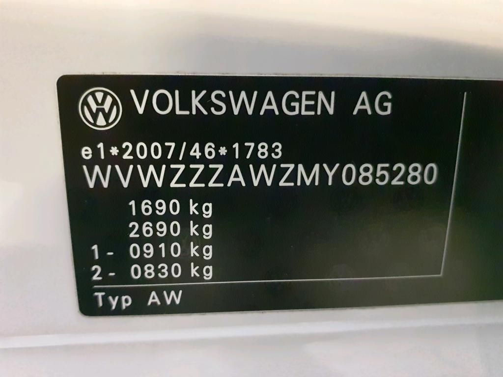 Volkswagen Polo Highline 1.0 TSI BMT DSG 4 Türen Pano*RFK*P