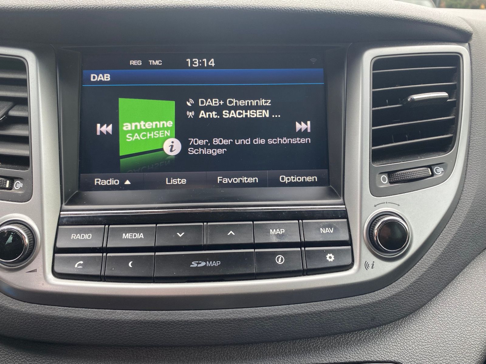 Fahrzeugabbildung Hyundai Tucson Advantage 1,6 TGDI *Sitzheizung