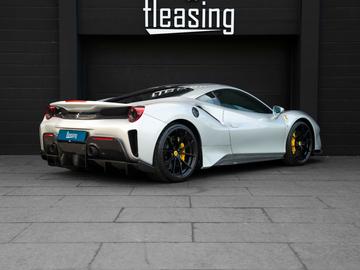 صورة 3 لـ 2019 Ferrari 488 PISTA