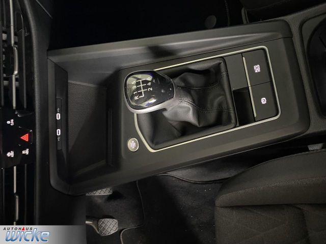 Golf VIII 1.5 TSI Life CONNECT KLIMA PDC LED