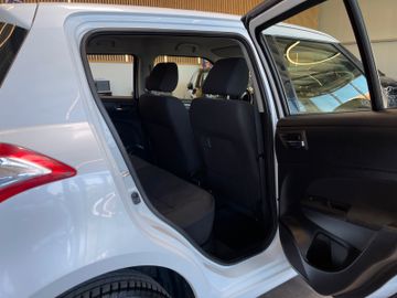 Suzuki Swift Club 4x4-ALLRAD *1.Hand*Top Zustand*SHZ*